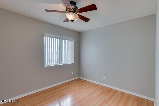 Building Photo - 5520 S Crows Nest Rd