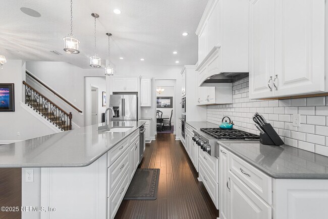 Building Photo - 217 Bonita Vista Dr