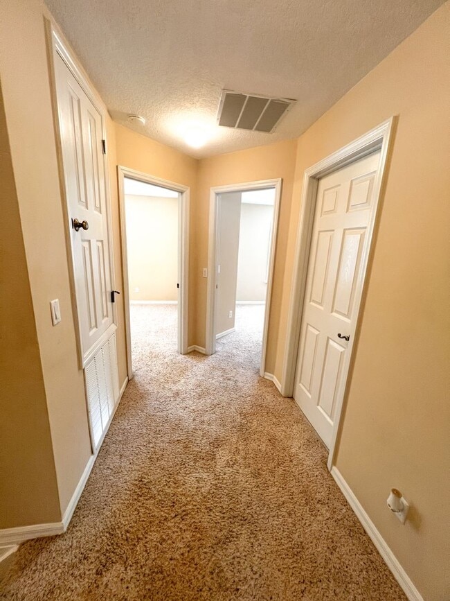 Building Photo - 14252 Confetti Dr