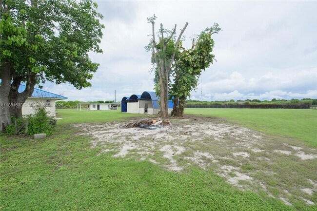 Building Photo - 19275 SW 256th St