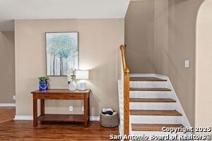 Building Photo - 229 Rocky Ridge Dr