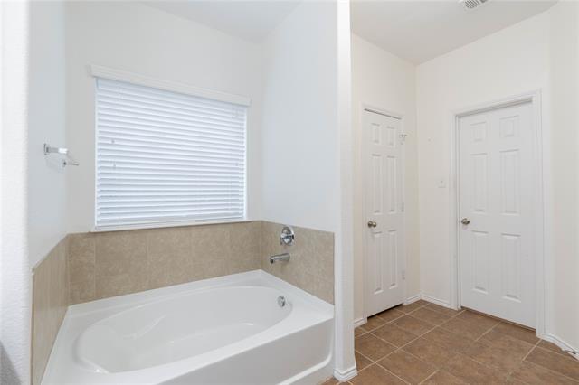Building Photo - 5105 Spyglass Ln