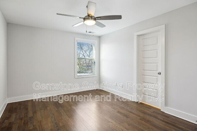 Building Photo - 1609 9th Ave N