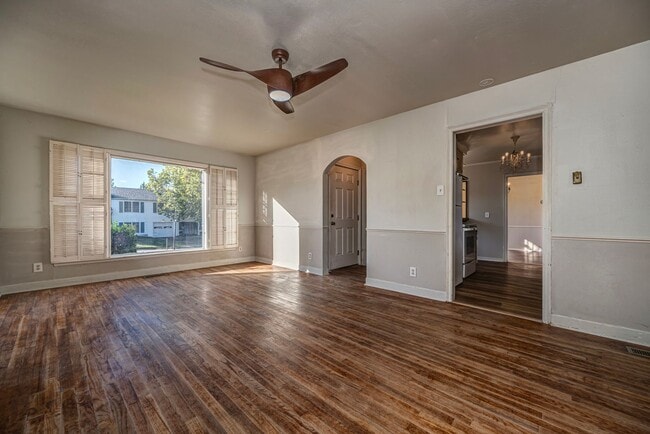 Building Photo - Home For Rent in SW Ardmore!