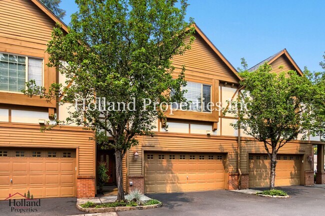 Building Photo - 4949 SW 141st Ave