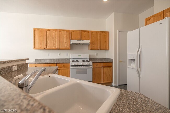 Building Photo - 191 Duck Hollow Ave