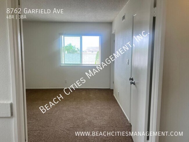 Building Photo - 8762 Garfield Ave
