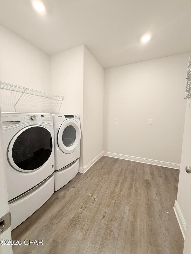 Building Photo - 453 Albert Meadow Ln