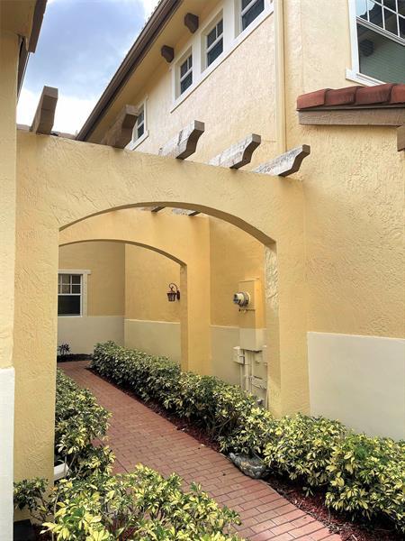Building Photo - 5780 NW 120th Ave