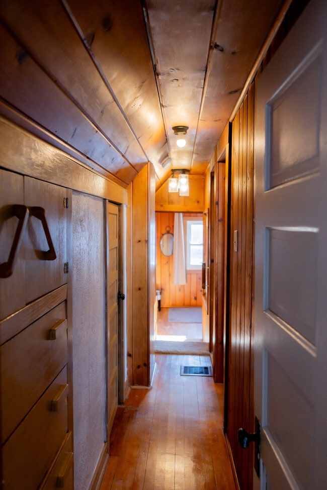 Building Photo - 2 Boldt Ct
