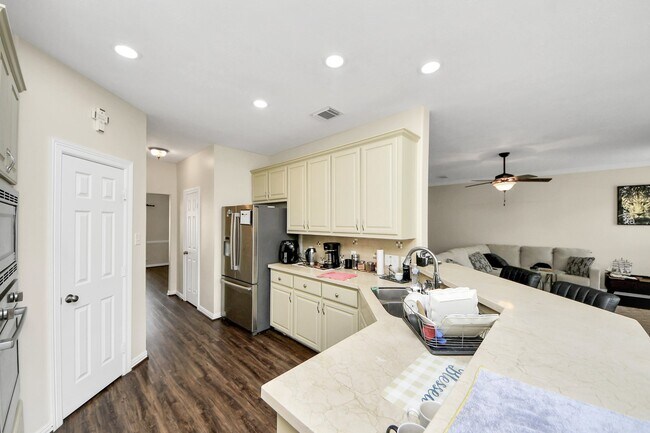 Building Photo - 4534 Mulberry Park Ln