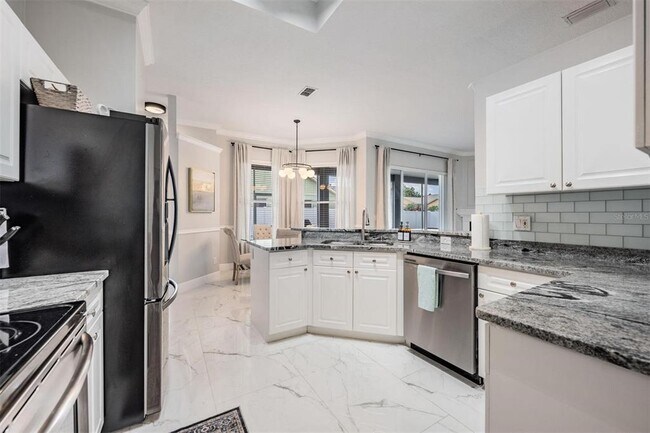 Building Photo - 28335 Glade Fern Ct