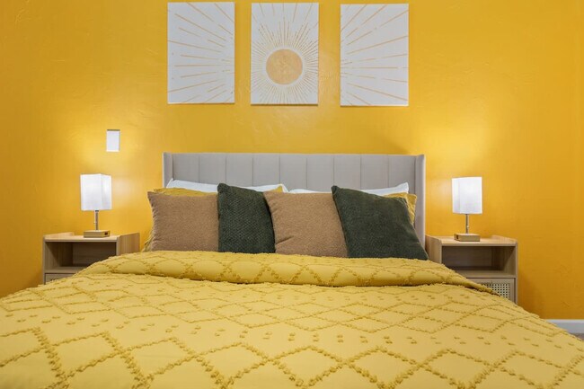 Building Photo - 12009 Florida Woods Ln