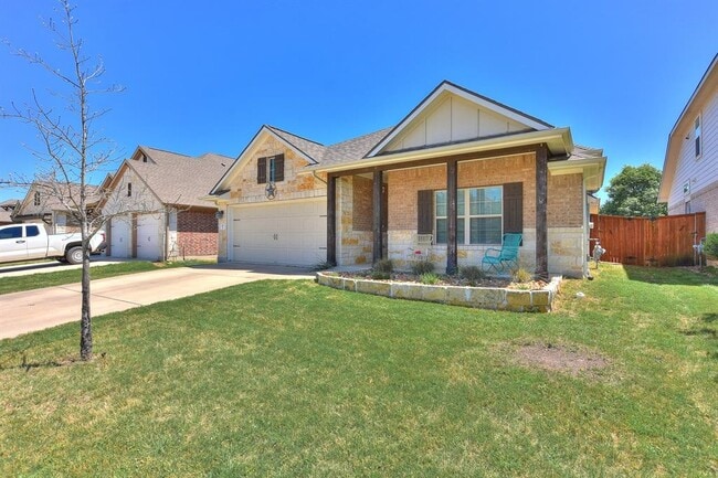 Primary Photo - 117 Salt Fork Dr
