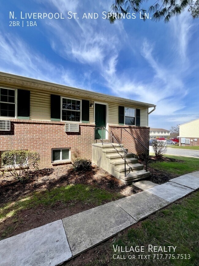 Building Photo - 220 Elizabeth Ln