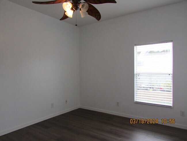 Building Photo - 2089 Maeve Cir