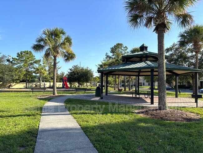 Building Photo - 5110 Adelaide Dr