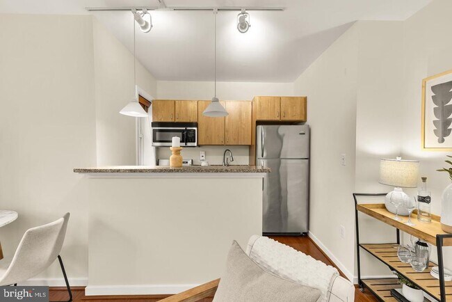 Building Photo - 3534 10th St NW