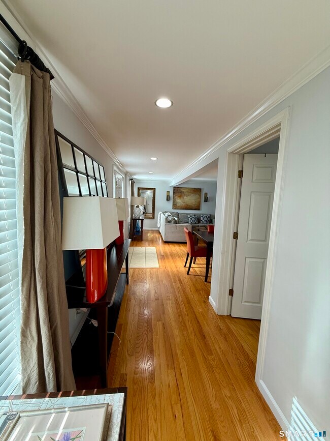 Building Photo - 65 Terrace Ave