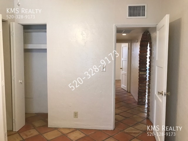 Building Photo - 625 N Desert Ave