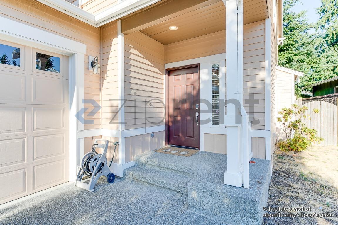 Building Photo - 15518 73rd Pl NE
