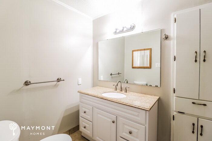 Building Photo - 4000 Sandra Ln