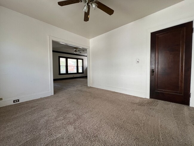 Building Photo - 2196 Lewis Dr