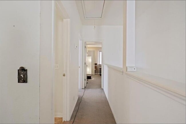 Building Photo - 15305 Mimebark Way