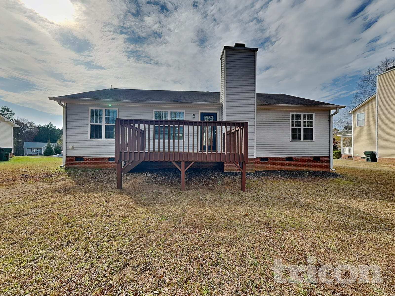 Building Photo - 121 Quiet Refuge Ln