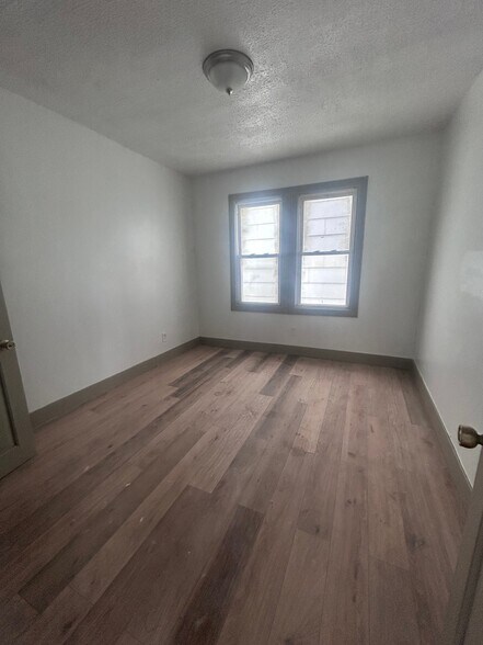 Building Photo - 6010 Bowers