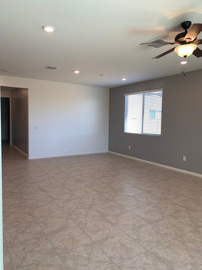 Building Photo - 6809 W Canopus Loop