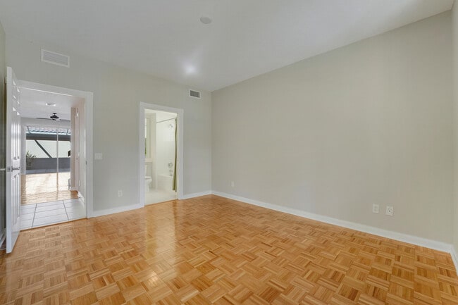 Building Photo - 1685 Jeaga Dr