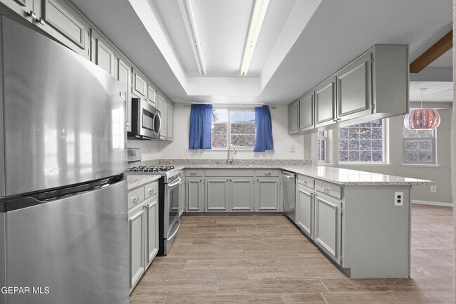 Building Photo - 7141 Gran Vida Dr