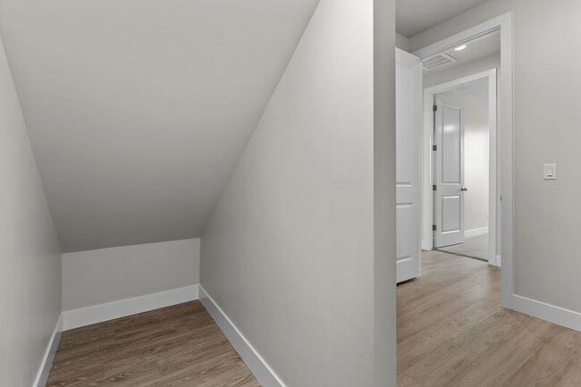 Building Photo - 2078 W. 320 S.