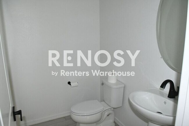 Building Photo - Almost New 4 Br+Den+Loft 3.5 Ba 3 Cg in Sienna Hills Next to Verrado in Buckeye