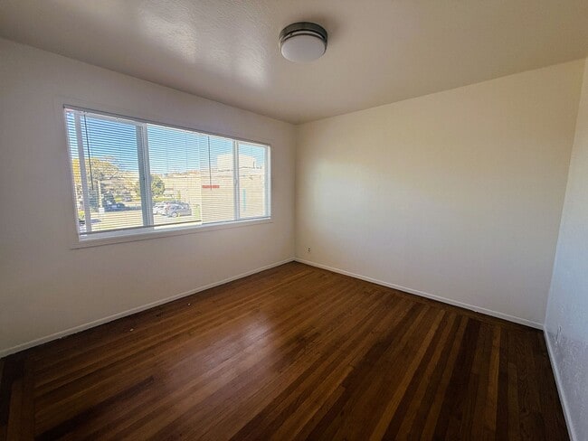 Building Photo - 3420-3426 Carlson Blvd