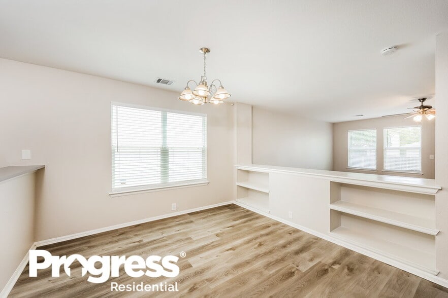 Building Photo - 3455 Blue Topaz