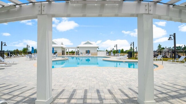 Building Photo - 6469 Bellavia Ln