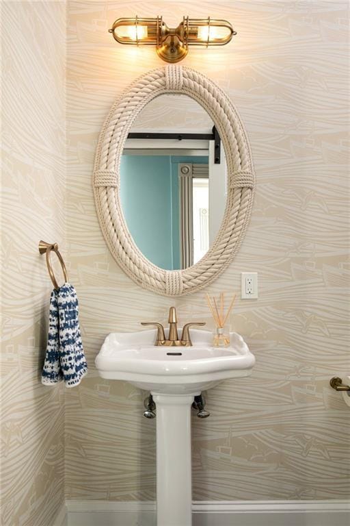 Building Photo - 169 Ruggles Ave