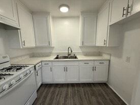 Building Photo - 11487 Sherman Way