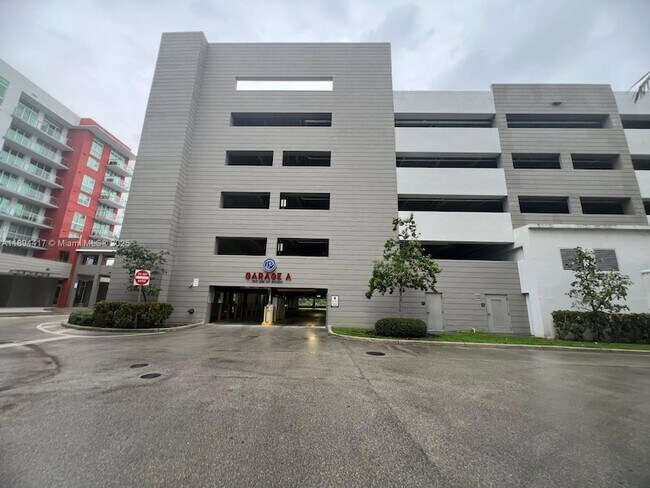 Building Photo - 7661 NW 107th Ave
