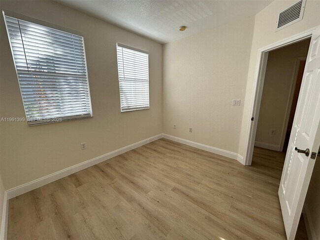 Building Photo - 12515 SW 124th Path