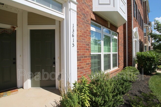 Building Photo - 13615 Air and Space Museum Pkwy