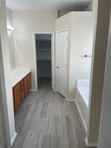 Building Photo - 613 Destin Dr