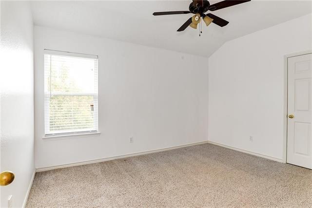 Building Photo - 304 Ambrose Dr