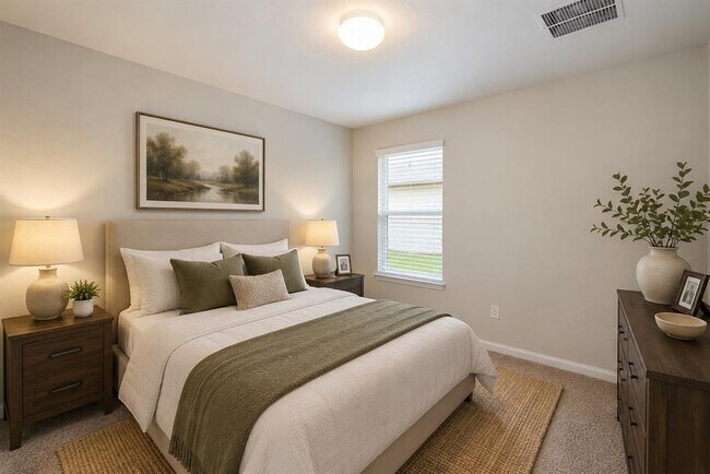 Building Photo - 112 Stellamar Dr