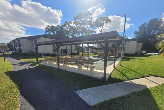 Building Photo - 3626 La Mar Ct