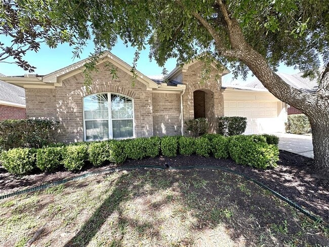 Building Photo - 3031 Valley Ct