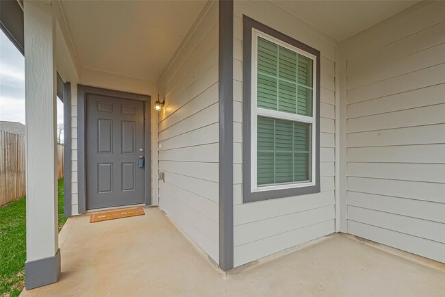 Building Photo - 2412 Cavefish Ct