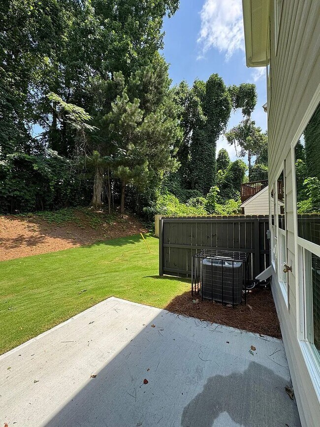 Building Photo - 4286 Notting Hill Dr SW